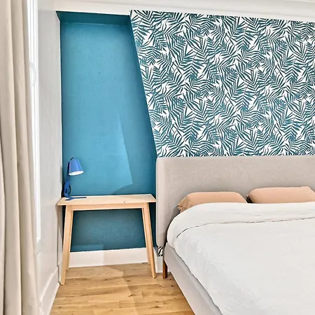 Apartment Sejour Dans Le Quartier Batignole 17eme