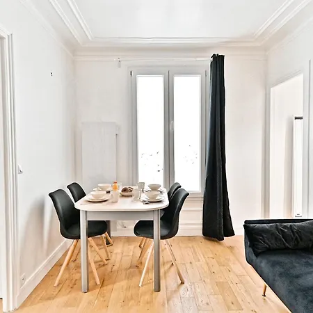 Sejour Dans Le Quartier Batignole 17eme Apartment Paris